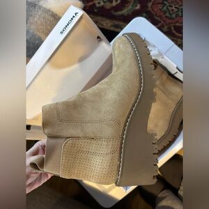Sonoma Light Brown Ankle Booties